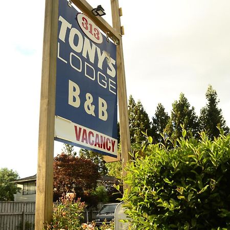 Tony'S Lodge Turangi Luaran gambar